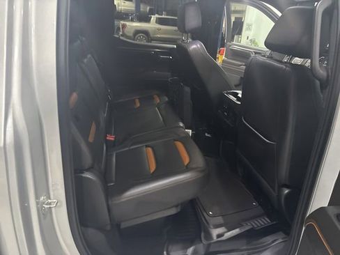 Used 2022 GMC Sierra 1500 AT4 w/ Technology Package AWD/4WD image 35