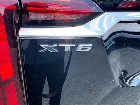 Used 2023 Cadillac XT6 Premium Luxury AWD/4WD image 19