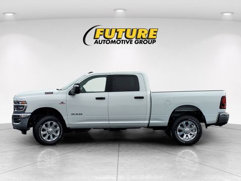 New 2026 RAM 2500 Big Horn AWD/4WD image 6