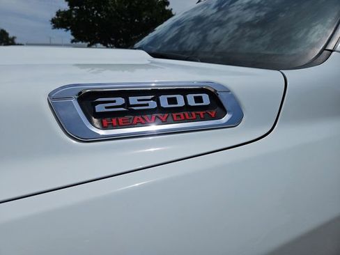 Used 2024 RAM 2500 Big Horn w/ Off Road Package AWD/4WD image 28