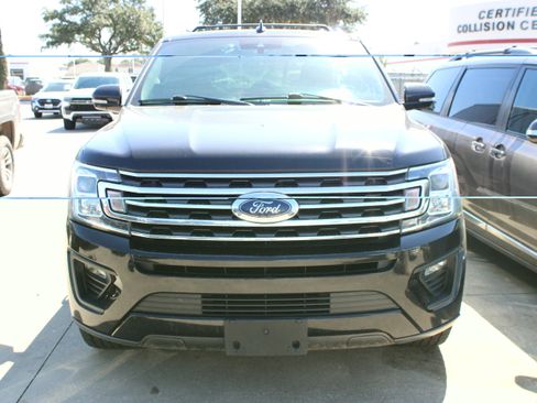 Used 2020 Ford Expedition XLT w/ Equipment Group 202A RWD image 3