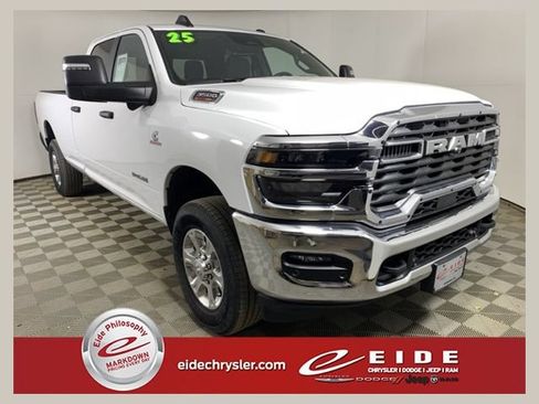 Used 2025 RAM 3500 Big Horn AWD/4WD image 1