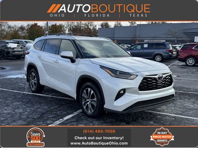 Used 2022 Toyota Highlander XLE