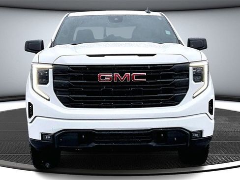 Used 2023 GMC Sierra 1500 Elevation image 2