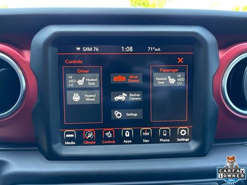 Used 2022 Jeep Wrangler Unlimited Rubicon w/ LED Lighting Group AWD/4WD image 4