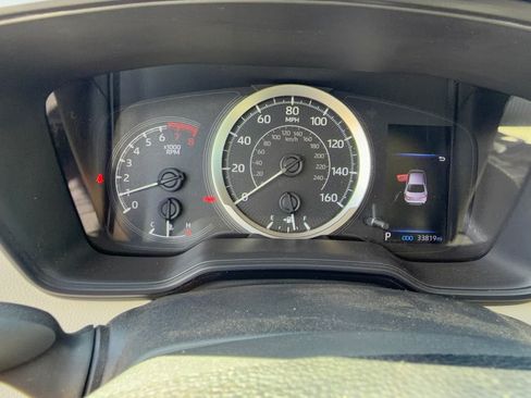 Used 2021 Toyota Corolla LE FWD image 26