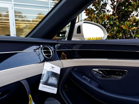 New 2026 Bentley Continental GTC image 36