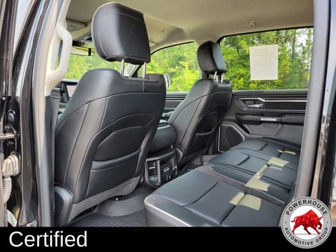 Used 2022 RAM 1500 Laramie AWD/4WD image 15