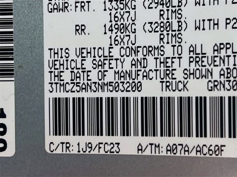 Certified 2022 Toyota Tacoma SR5 image 29