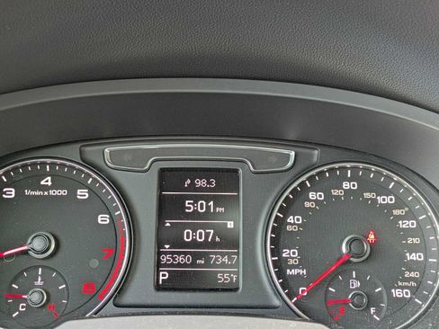 Used 2016 Audi Q3 2.0T Premium Plus image 31