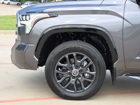 Used 2024 Toyota Tundra Platinum image 5