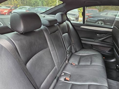 Used 2013 BMW 550i xDrive Sedan image 33