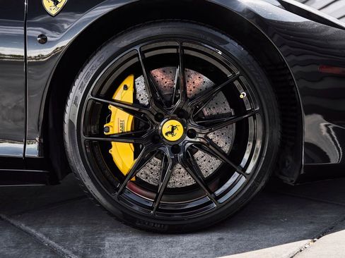 Used 2013 Ferrari 458 Spider RWD image 26