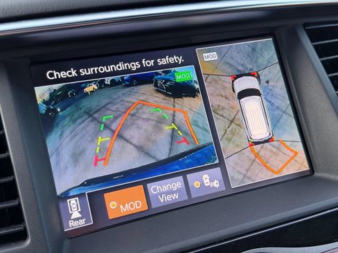 Used 2020 Nissan Armada Platinum w/ Platinum Reserve Package image 96