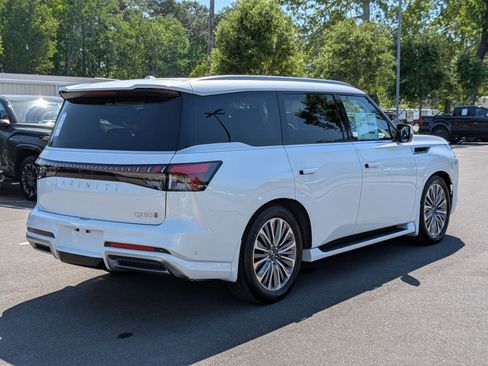 New 2026 INFINITI QX80 Luxe AWD/4WD image 3