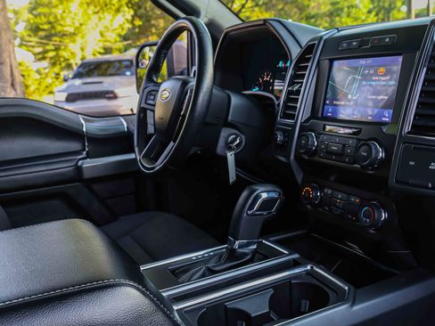 Used 2020 Ford F150 XLT w/ Equipment Group 302A Luxury AWD/4WD image 23