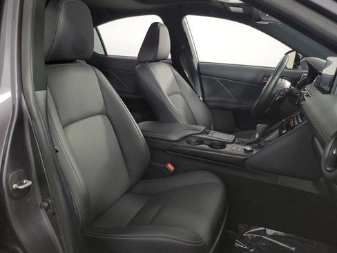 Used 2025 Lexus IS 300 w/ Comfort Package RWD image 16
