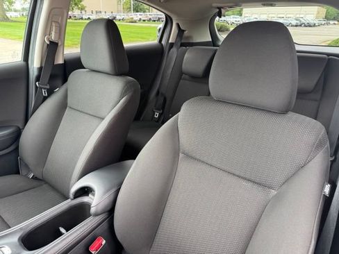 Used 2017 Honda HR-V EX image 18