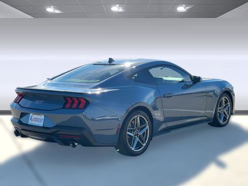 Used 2024 Ford Mustang GT Premium image 8