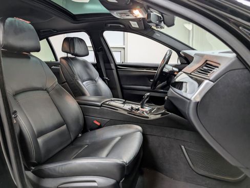 Used 2015 BMW 535d Sedan image 22