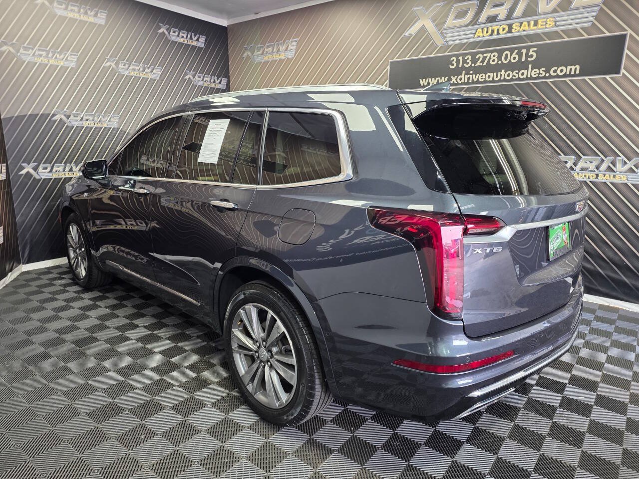 Used 2021 Cadillac XT6 Premium Luxury FWD image 8