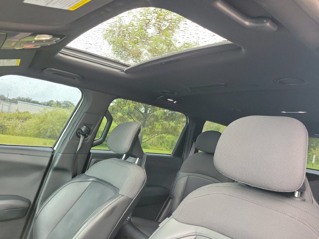 Used 2027 Kia Telluride S w/ Towing Package FWD image 23