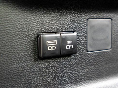 New 2026 Toyota Tundra SR5 AWD/4WD image 34