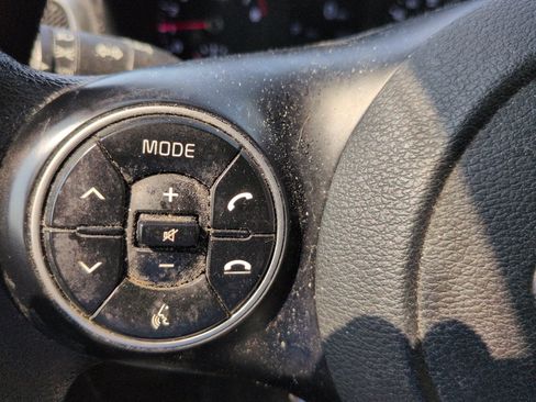 Used 2021 Kia Soul LX FWD image 15