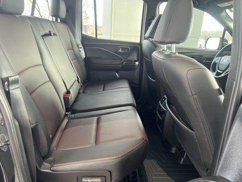 Used 2021 Honda Ridgeline Black Edition image 16