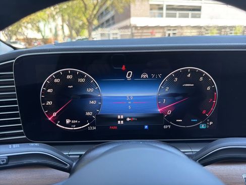 New 2026 Mercedes-Benz GLS 450 4MATIC image 34