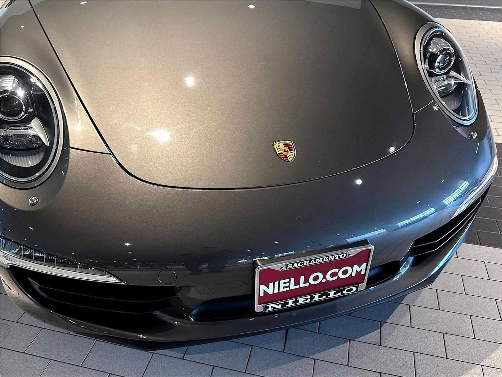 Used 2014 Porsche 911 Carrera 4S AWD/4WD image 28
