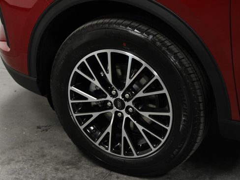 New 2026 Ford Escape SE image 10