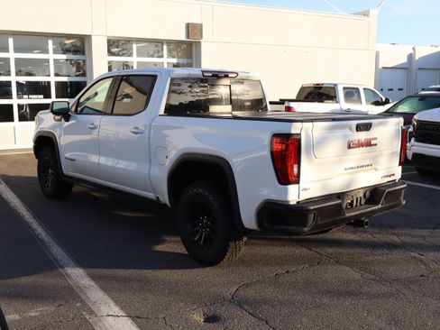 Used 2023 GMC Sierra 1500 AT4X AWD/4WD image 8