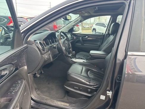 Used 2015 Buick Enclave Leather image 10