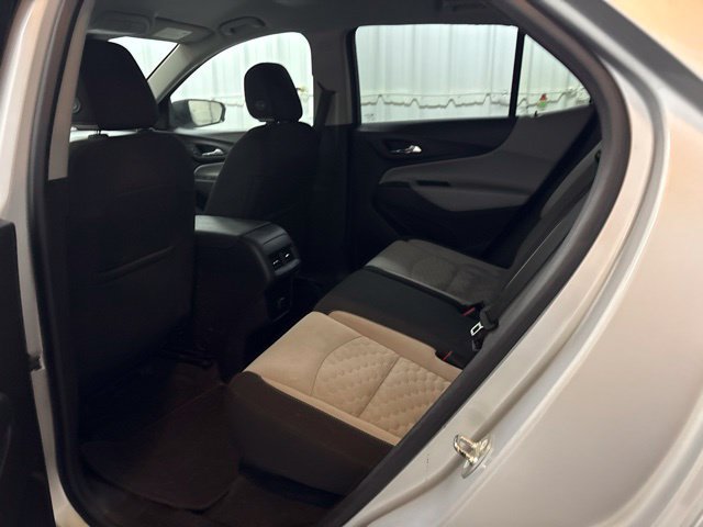 Used 2018 Chevrolet Equinox LS AWD/4WD image 11