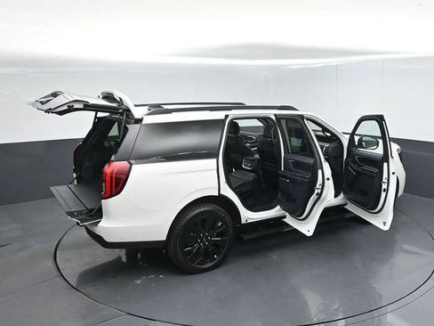 Certified 2025 Ford Expedition Platinum w/ Stealth Appearance Package AWD/4WD image 64