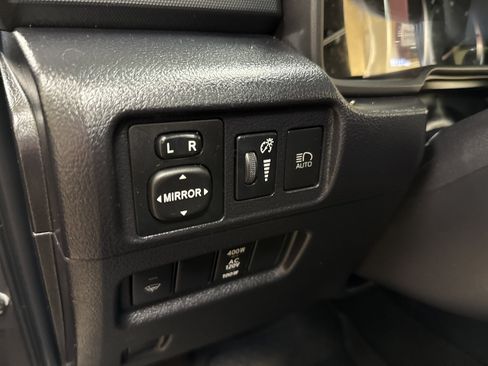 Used 2020 Toyota 4Runner Nightshade AWD/4WD image 24
