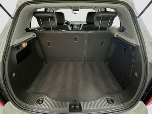 Used 2018 Chevrolet Trax LT w/ LT Convenience Package image 26