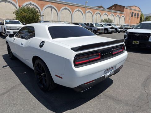 Used 2018 Dodge Challenger R/T Plus RWD image 6