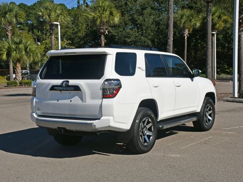 Used 2023 Toyota 4Runner TRD Off-Road image 3