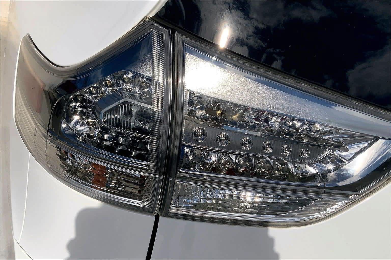 Used 2015 Toyota Sienna SE FWD image 32