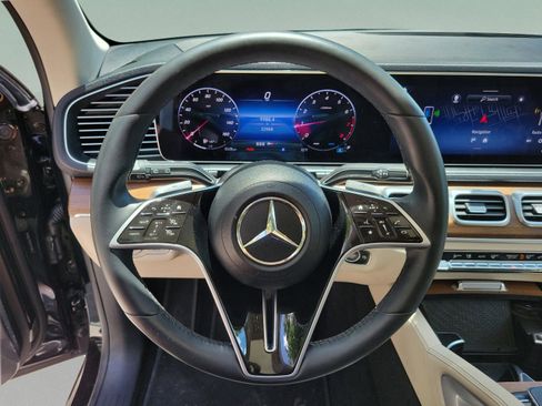 Used 2024 Mercedes-Benz GLE 350 4MATIC image 23
