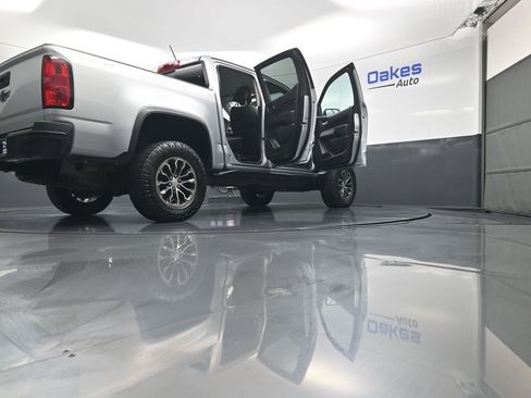 Used 2019 Chevrolet Colorado ZR2 image 61