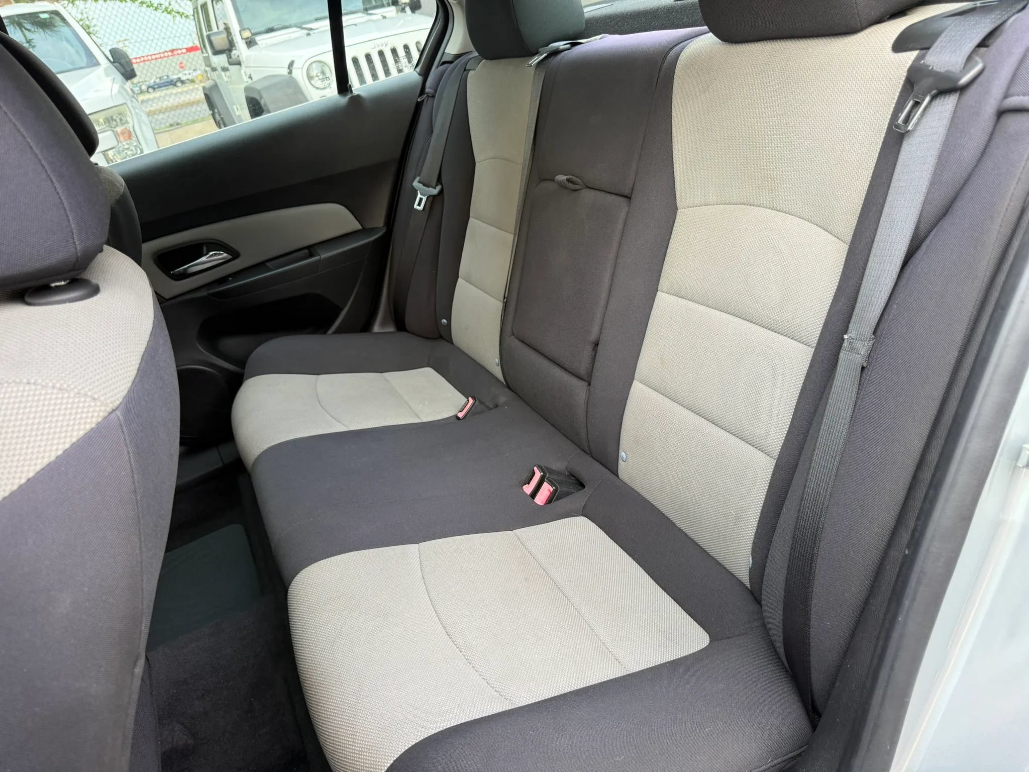 Used 2012 Chevrolet Cruze LS w/ Connectivity Package FWD image 15