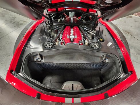 Used 2023 Chevrolet Corvette Z06 w/ Z07 Performance Package image 10