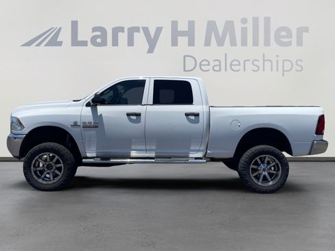 Used 2018 RAM 2500 Tradesman w/ Chrome Appearance Group AWD/4WD image 2