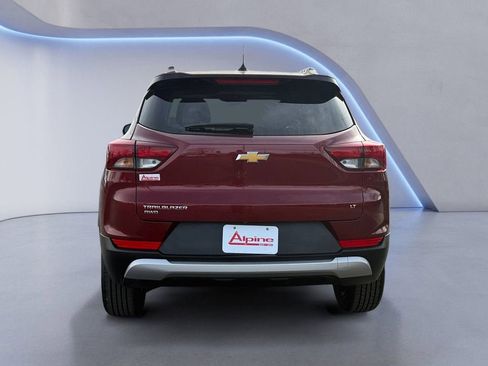 Used 2025 Chevrolet TrailBlazer LT image 4