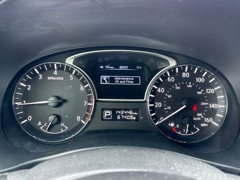 Used 2013 Nissan Pathfinder S image 17