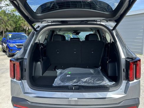 New 2026 Kia Sorento EX AWD/4WD image 7