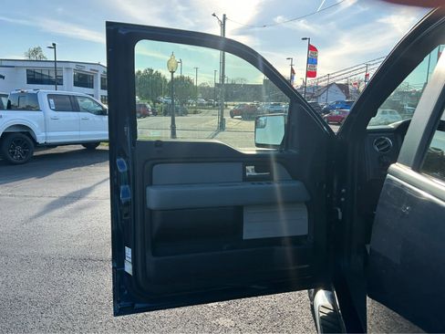 Used 2014 Ford F150 XLT w/ Equipment Group 302A Luxury image 15